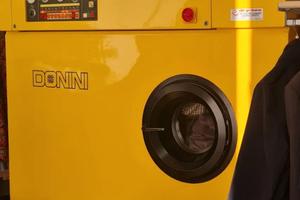 Lavanderia aperta da oltre 40 anni