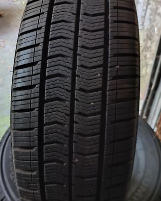 n4 gomme 225 65 16c kumho 4stagioni usate 2 mesi 