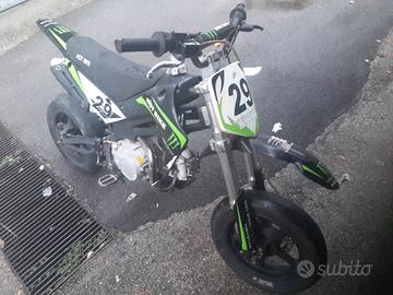 Moto da cross hot-bike- cf moto cc180 marce