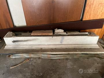 Cornice 700' Camino in Marmo di Carrara