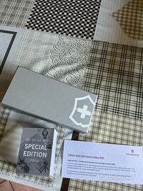 Victorinox Explorer Swiiss Spirit Special Edition