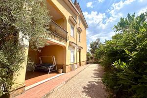 VILLA SINGOLA A ALTAVILLA MILICIA