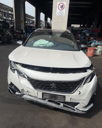 Ricambi Peugeot 3008 GT line 2017 1.6 BlueHDi (die