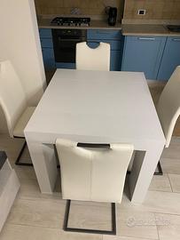 Tavolo consolle allungabile + 4 sedie