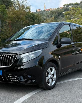 Mercedes  Vito Tourer