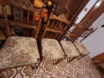 4 Sedie in legno imbottite Vintage