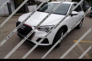 Audi Q3 35 TDI S tronic Business