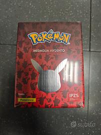 Pokemon medaglia argento 