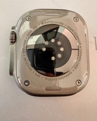 Apple watch ULTRA 3    (NUOVO) 3 mesi di vita