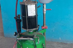 Recuperatore aspiratore d'olio esausto Raasm