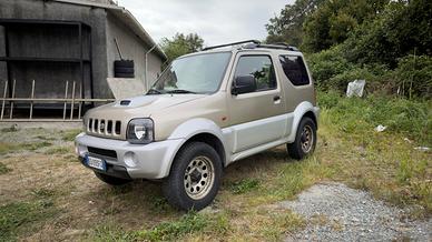 Suzuki Jimny gancio traino - frizione nuova