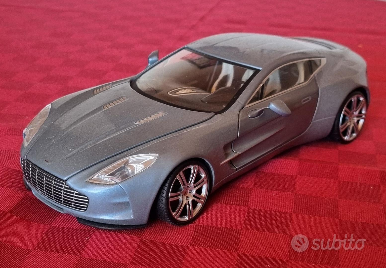 AstonMartin ミニカー One77 1/18 MONDOMOTORS AstonMartin ミニカー One77 1/18 MONDOMOTORS - メルカリ