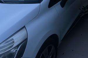 Renault clio benzina