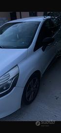 Renault clio benzina