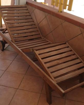 Sdraio in teak da esterno con ruote