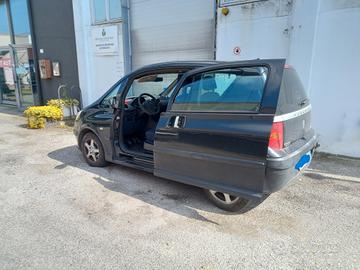 Peugeot 1007 1.4 HDi Freddy