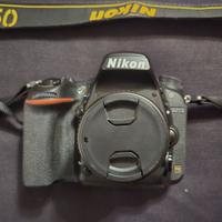 Nikon D750 con 50 mm, 2 batterie e caricatore