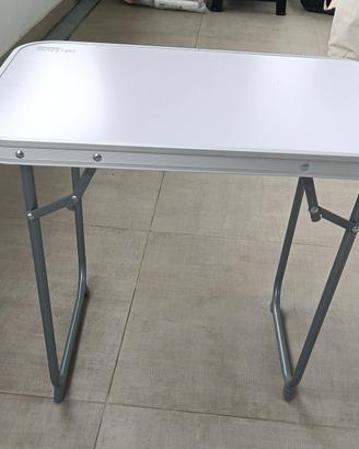 Tavolino pieghevole colore bianco 