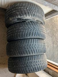 Gomme 205/55/16