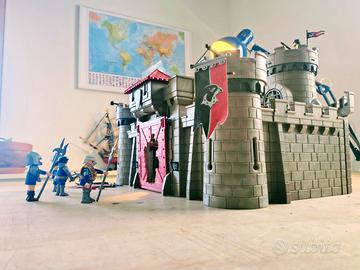 Castello dei cavalieri del falcone Playmobil