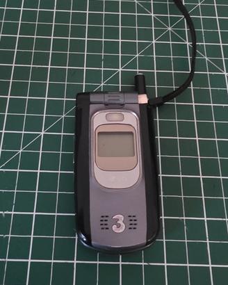 lg U8330 con scocca rotta per ricambi
