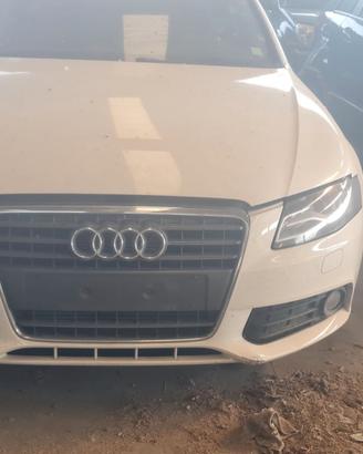 Ricambi Audi a4 sw 2010 CAG cofano paraurti anteri