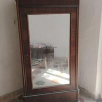 Armadio antici con specchio