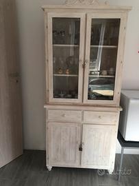 Credenza stile chabby
