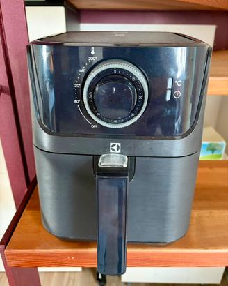 Friggitrice aria electrolux