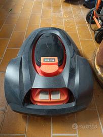 Robot Blue Bird da giardino