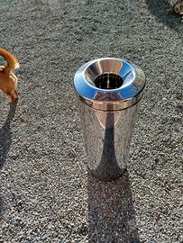 cestino gettacarta/ rifiuti 