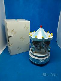 Carillon a forma di giostra con orsetti