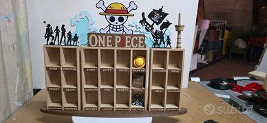 espositore funko pop  One piece kinder joy 