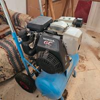 Compressore a motore