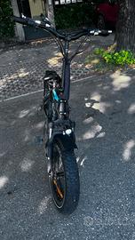 E-bike (bicicletta elettrica pieghevole)