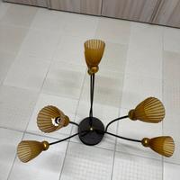 Lampadario di buona finitura