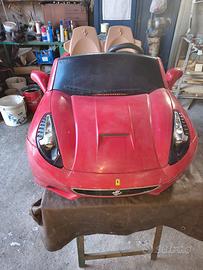 Ferrari giocattolo elettrica