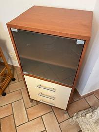 Cassettiera con vetrinetta