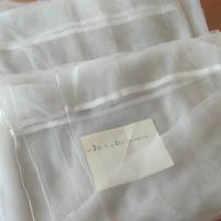 tenda bianca con bastone