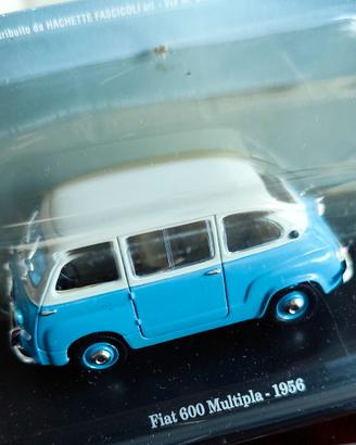 Modellino Fiat 600 Multipla 1956 scala 1:43

