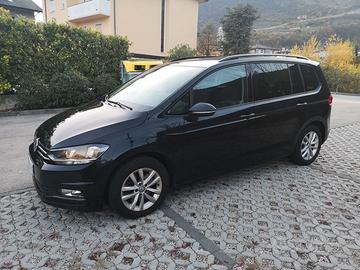 VOLKSWAGEN Touran 2.0 150cv DSG gancio traino