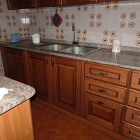 Cucina componibile in buone condizioni.