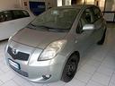 toyota-yaris-1-3-5-porte-luna