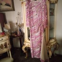 Abito lungo fantasia.