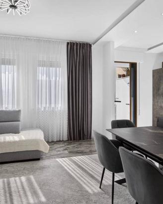 Appartamento di 96 m² con 3 locali e box auto a Ca