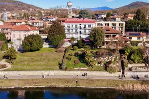 Trilocale vista fiume con posto auto a pochi pass