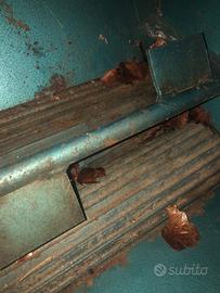 Pigiatore d’uva manuale
