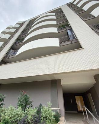 Appartamento di 90 m² con più di 5 locali a Roma