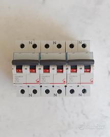 n.3 interruttori magneto termico BiTicino 2M