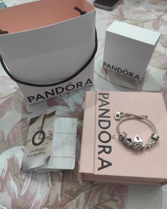 pandora bracciale con accessori